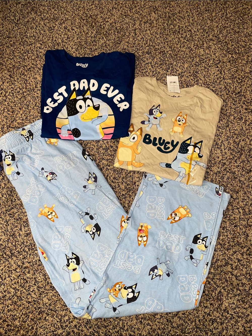 Bluey Men’s Graphic “Best Dad Ever” Lounge Set Size S/M | NWT